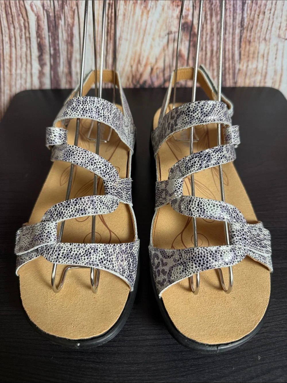 Revere Miami Silver Safari Sandals Womens Sz 7M